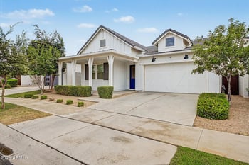10209 Thistle Ave, Mesa, AZ 85212