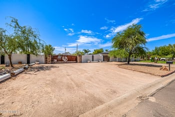 10209 Jones Ave, Mesa, AZ 85208