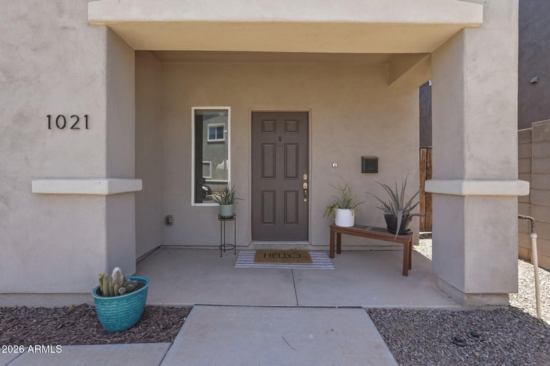 1021 E Odeum Ln, Phoenix, AZ 85040