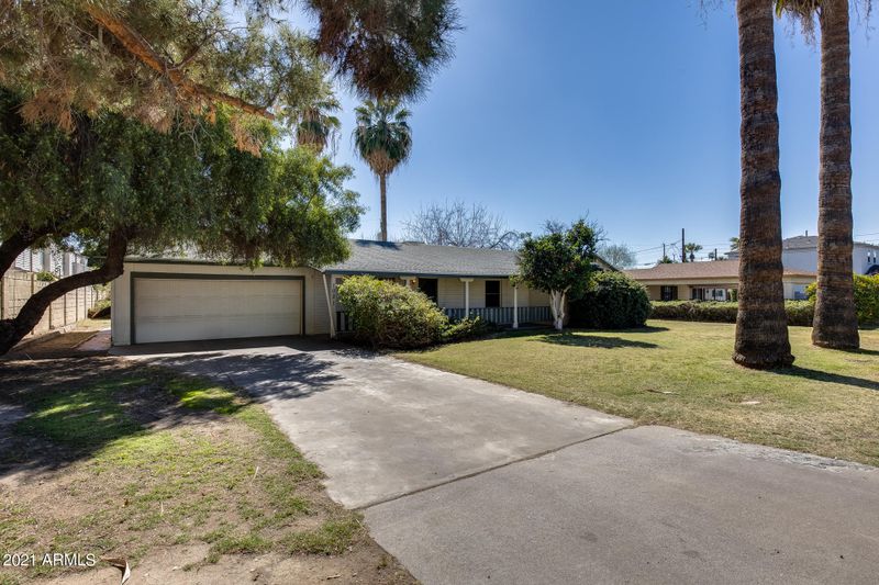 1021 E Sierra Vista Dr, Phoenix, AZ 85014