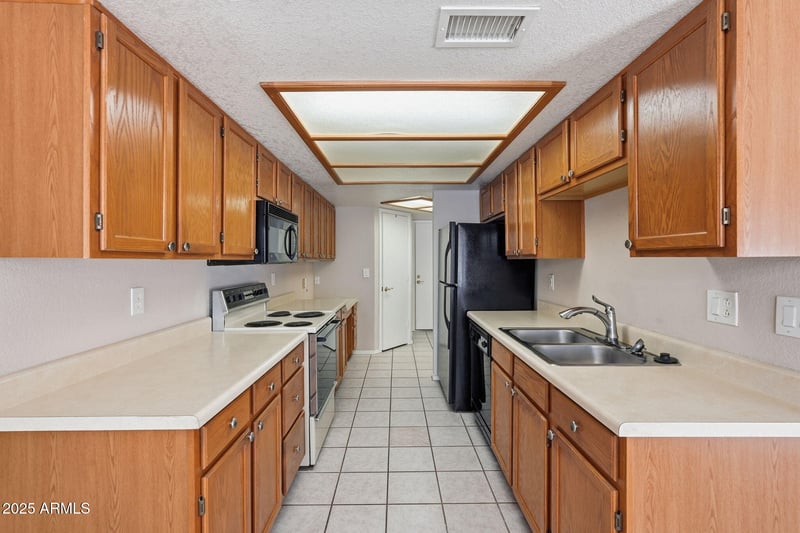 1021 Greenfield Rd #1045, Mesa, AZ 85206