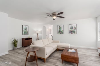1021 Nardini St, San Tan Valley, AZ 85140