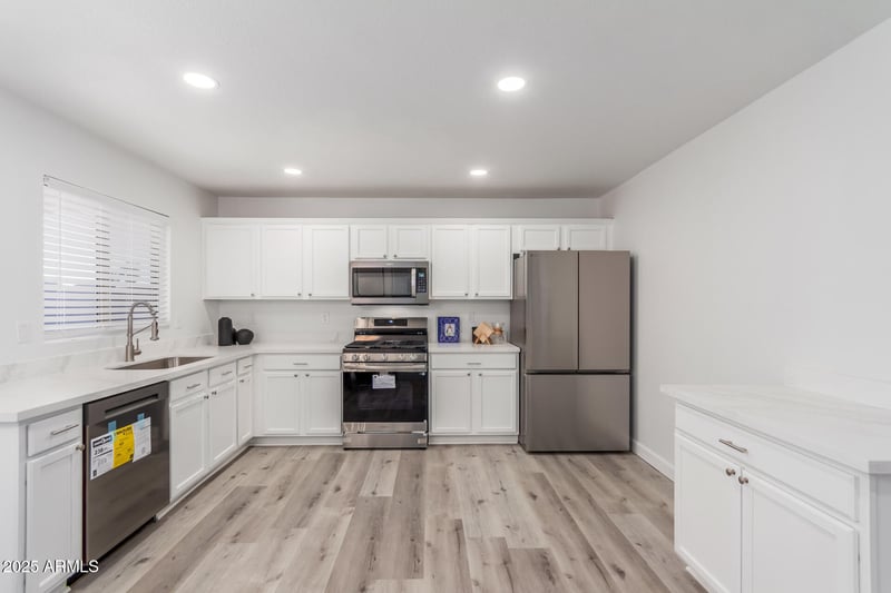 1021 Nardini St, San Tan Valley, AZ 85140