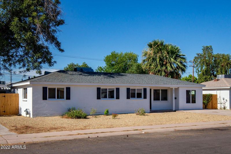 1021 W 5th St, Mesa, AZ 85201