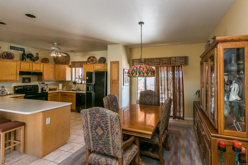 1021 W Egret St, Phoenix, AZ 85086