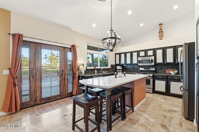 1021 Western Skies Dr, Gilbert, AZ 85296