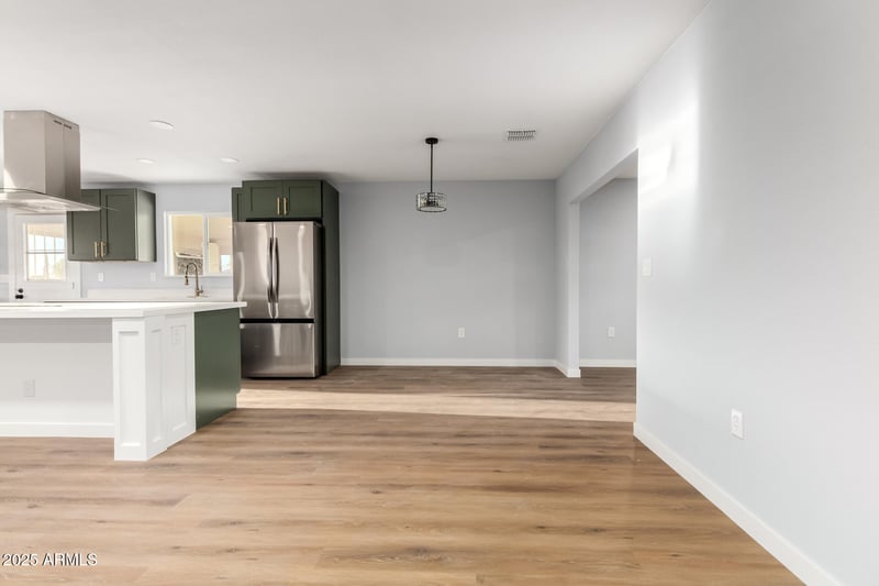 10210 Charter Oak Dr, Sun City, AZ 85351
