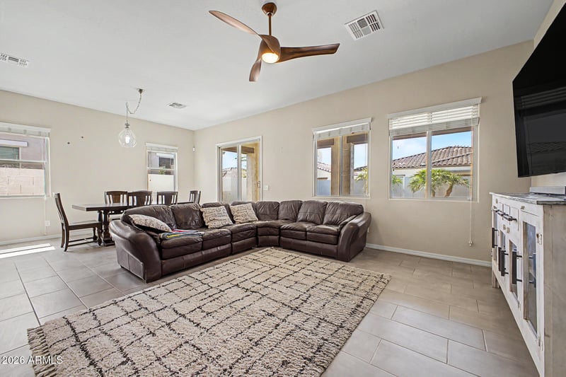 10210 Stealth Ave, Mesa, AZ 85212
