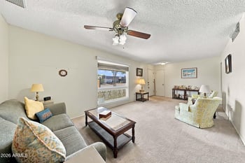 10210 W Twin Oaks Dr, Sun City, AZ 85351