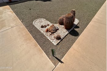 10211 Deanne Dr, Sun City, AZ 85351