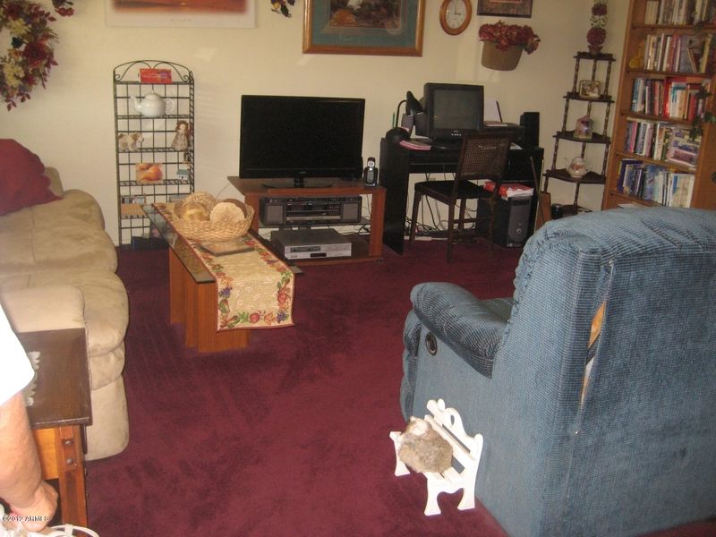 10211 N 96th Ave #B, Peoria, AZ 85345