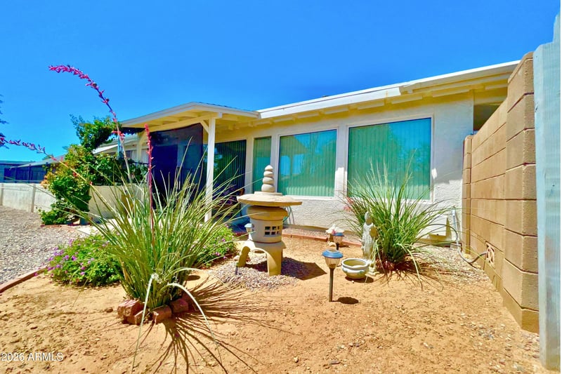 10211 W Deanne Dr, Sun City, AZ 85351