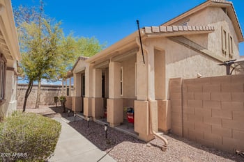 10212 Isleta Ave, Mesa, AZ 85209