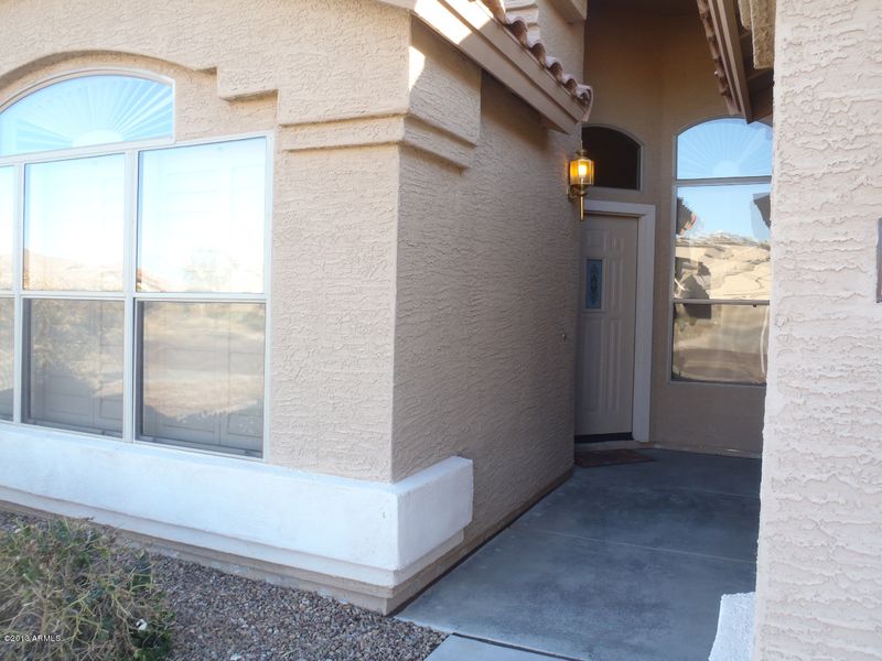 10213 W Country Club Trl, Peoria, AZ 85383