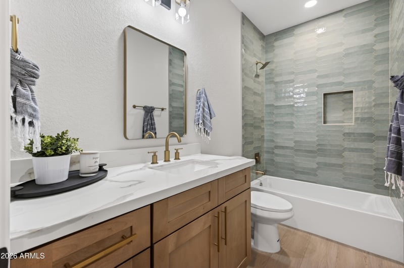 10214 E Nacoma Dr, Sun Lakes, AZ 85248