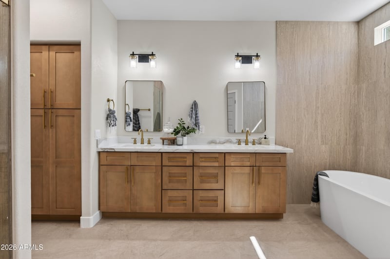 10214 E Nacoma Dr, Sun Lakes, AZ 85248