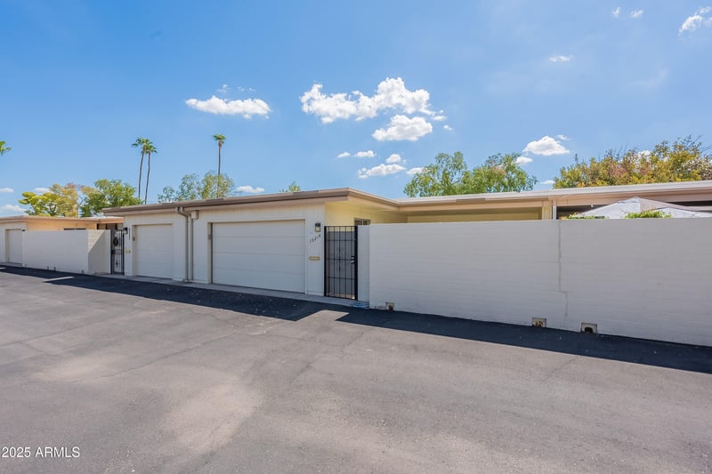 10214 Hutton Dr #36, Sun City, AZ 85351