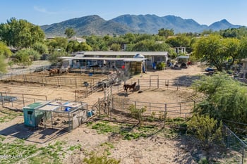 10215 38th St, Phoenix, AZ 85028