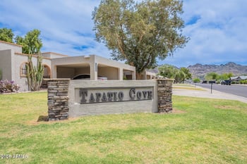 10215 8th St #B, Phoenix, AZ 85020