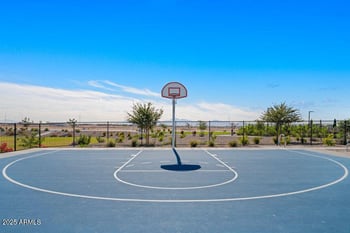 10215 Crittenden Ln, Avondale, AZ 85392