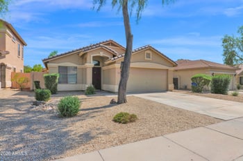 10215 Kiva Ave, Mesa, AZ 85209