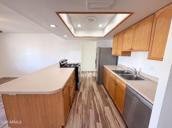 10215 N 36th Ave, Phoenix, AZ 85051