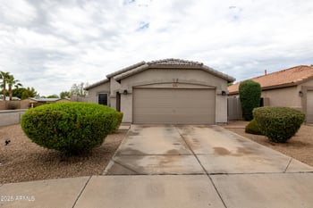 10216 94th Ln, Peoria, AZ 85345