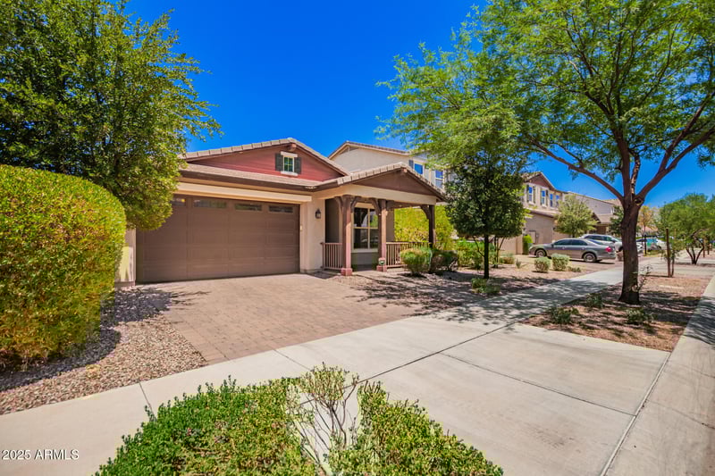 10216 Talameer Ave, Mesa, AZ 85212