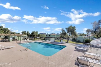 10217 7th Pl #B, Phoenix, AZ 85020