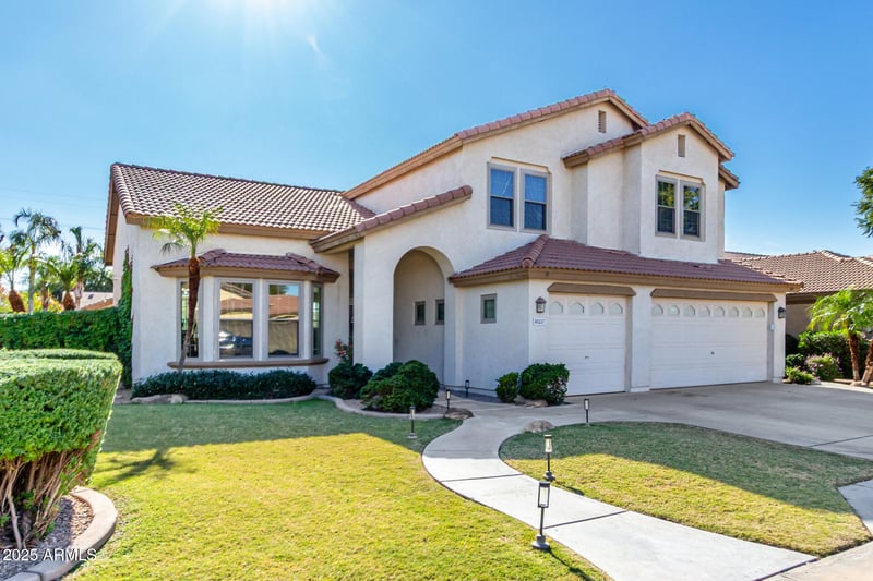 10217 Posada Ave, Mesa, AZ 85212