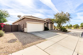 10217 Riverside Ave, Tolleson, AZ 85353