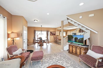 10218 12th Pl #2, Phoenix, AZ 85020