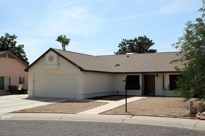 10218 N 60th Ln, Glendale, AZ 85302