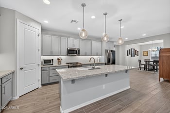10218 Piccadilly Rd, Avondale, AZ 85392