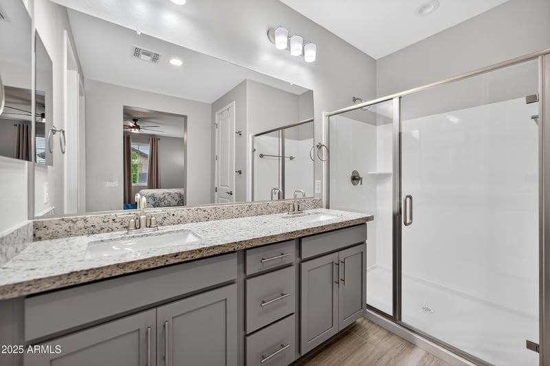 10218 Piccadilly Rd, Avondale, AZ 85392