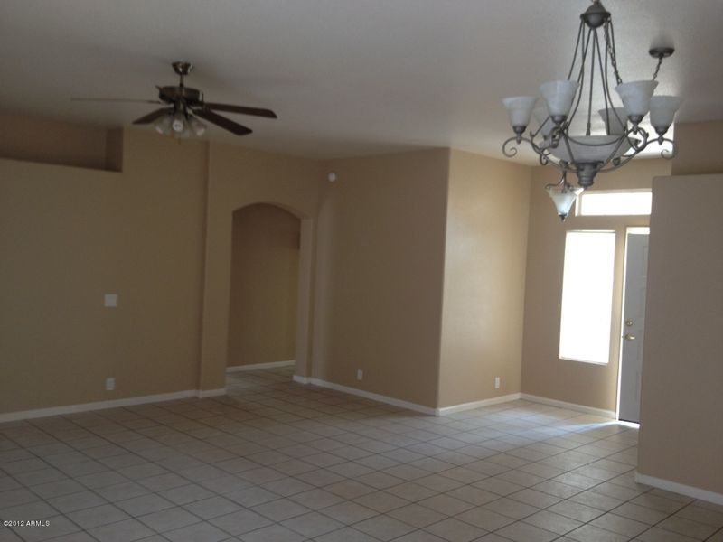 10218 W Denton Ln, Glendale, AZ 85307