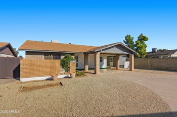 10219 39th Dr, Phoenix, AZ 85051