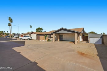 10219 39th Dr, Phoenix, AZ 85051