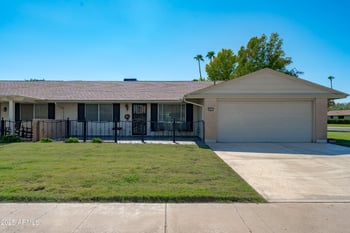10219 Prairie Hills Cir, Sun City, AZ 85351