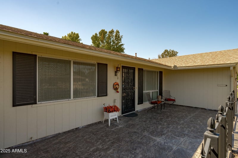 10219 Prairie Hills Cir, Sun City, AZ 85351