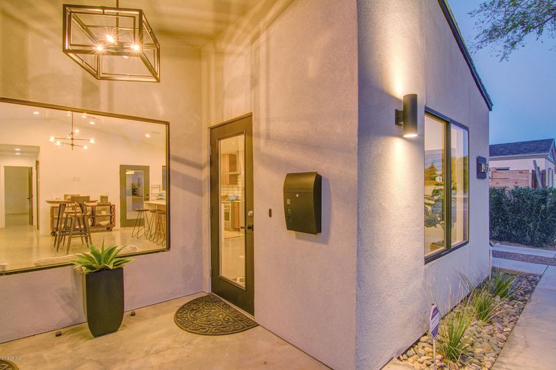 1022 E Indianola Ave, Phoenix, AZ 85014