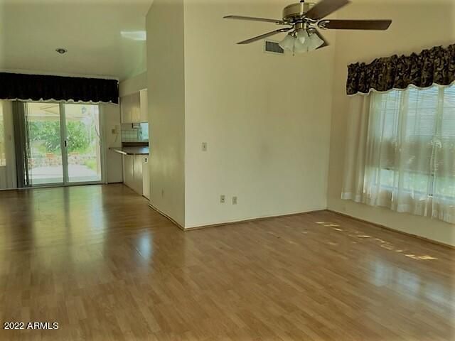 1022 E Utopia Rd, Phoenix, AZ 85024