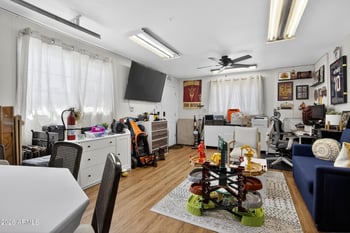 1022 13th St, Tempe, AZ 85281