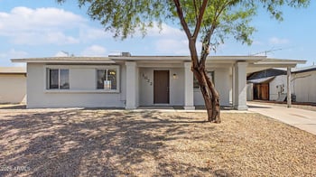 1022 W Anderson Dr, Phoenix, AZ 85023