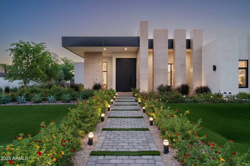 10220 66th St, Paradise Valley, AZ 85253