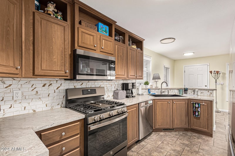 10220 Apache Trl #213, Apache Junction, AZ 85120