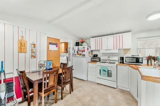 10220 Apache Trl #223, Apache Junction, AZ 85120