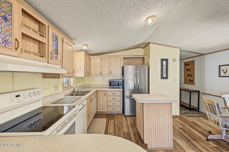 10220 E Apache Trl #37, Apache Junction, AZ 85120