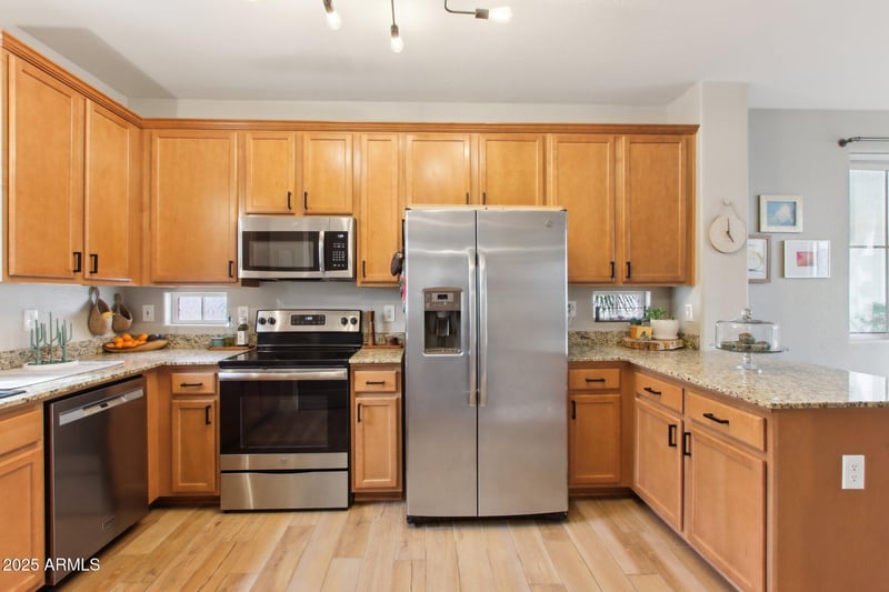 10220 Isleta Ave, Mesa, AZ 85209