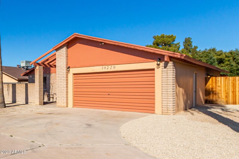 10220 N 39th Ln, Phoenix, AZ 85051